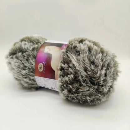 Skeins Faux Fur Yarn Soft Fluffy for Crocheting Fur Mink Hat Hand