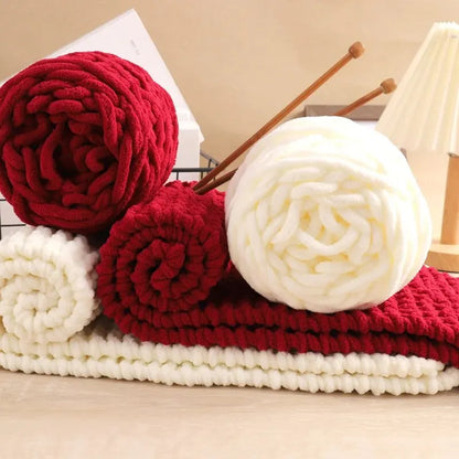 6 Thread Balls+1 Teddy Bear Jewelry Handmade Gift Woven Scarf Thread