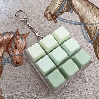 New Fidget Keychain DIY Keyboard Fidget Keychain Keys Button Relief