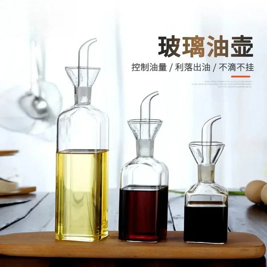 Kitchen Pouring Oil Kettle Leakproof Soy Sauce Kettle Heat-resistant