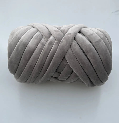 1KG 1000G Super Velvet Chunky Yarn Thick Bulky Giant Thread White Bag