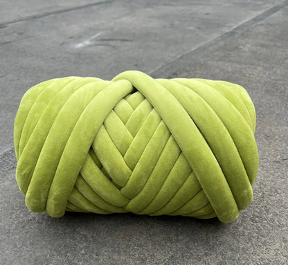 1KG 1000G Super Velvet Chunky Yarn Thick Bulky Giant Thread White Bag