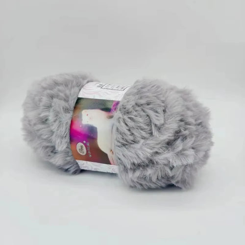 Skeins Faux Fur Yarn Soft Fluffy for Crocheting Fur Mink Hat Hand