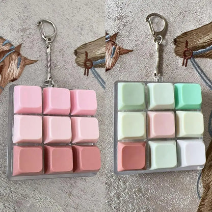 New Fidget Keychain DIY Keyboard Fidget Keychain Keys Button Relief